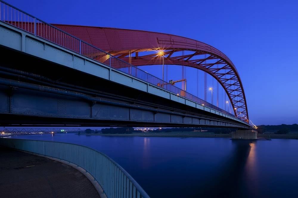 Brücke der Solidarität I