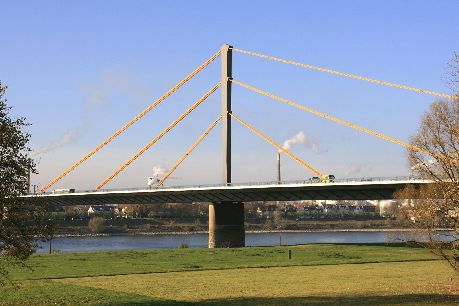 alte Neuenkamper Brücke in Duisburg
