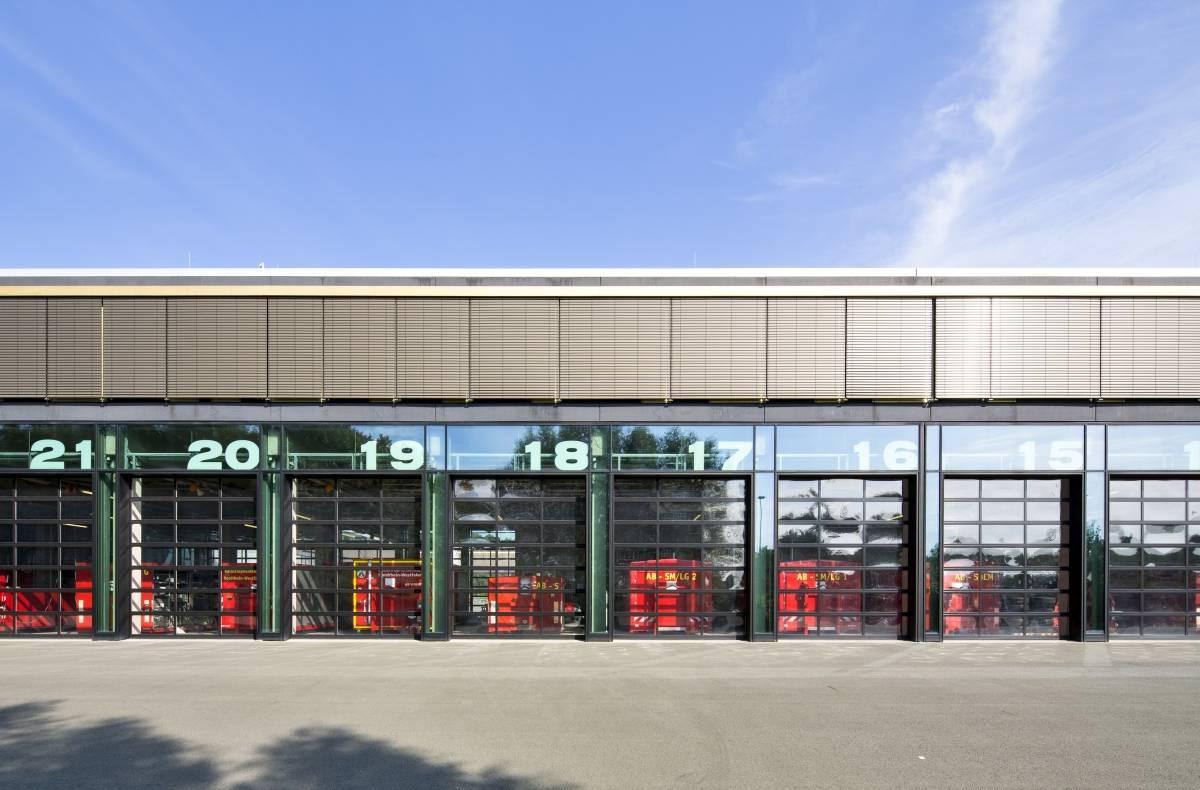 Garage Fahrzeughalle