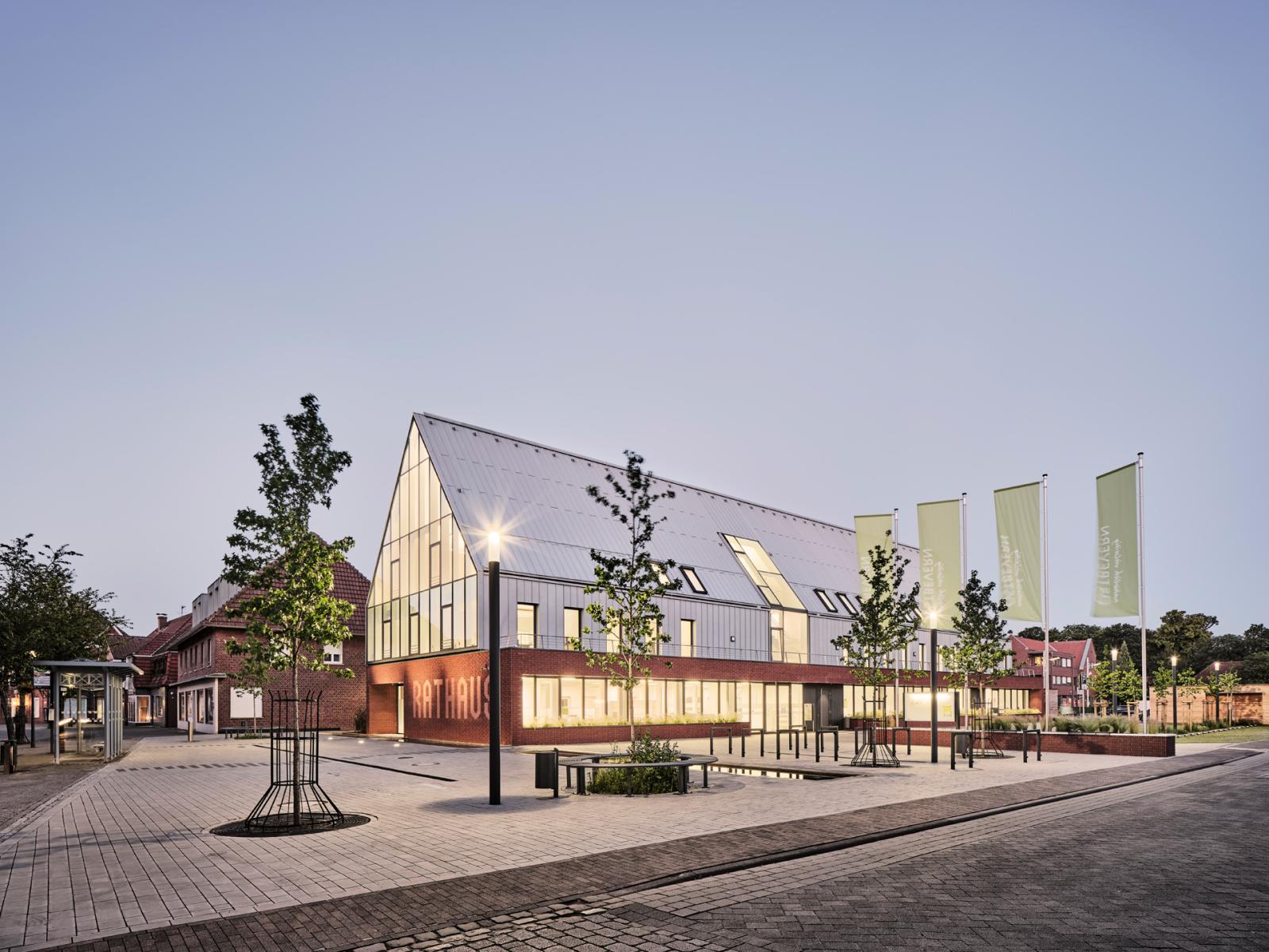 Neues Rathaus Ostbevern, Außenperspektive