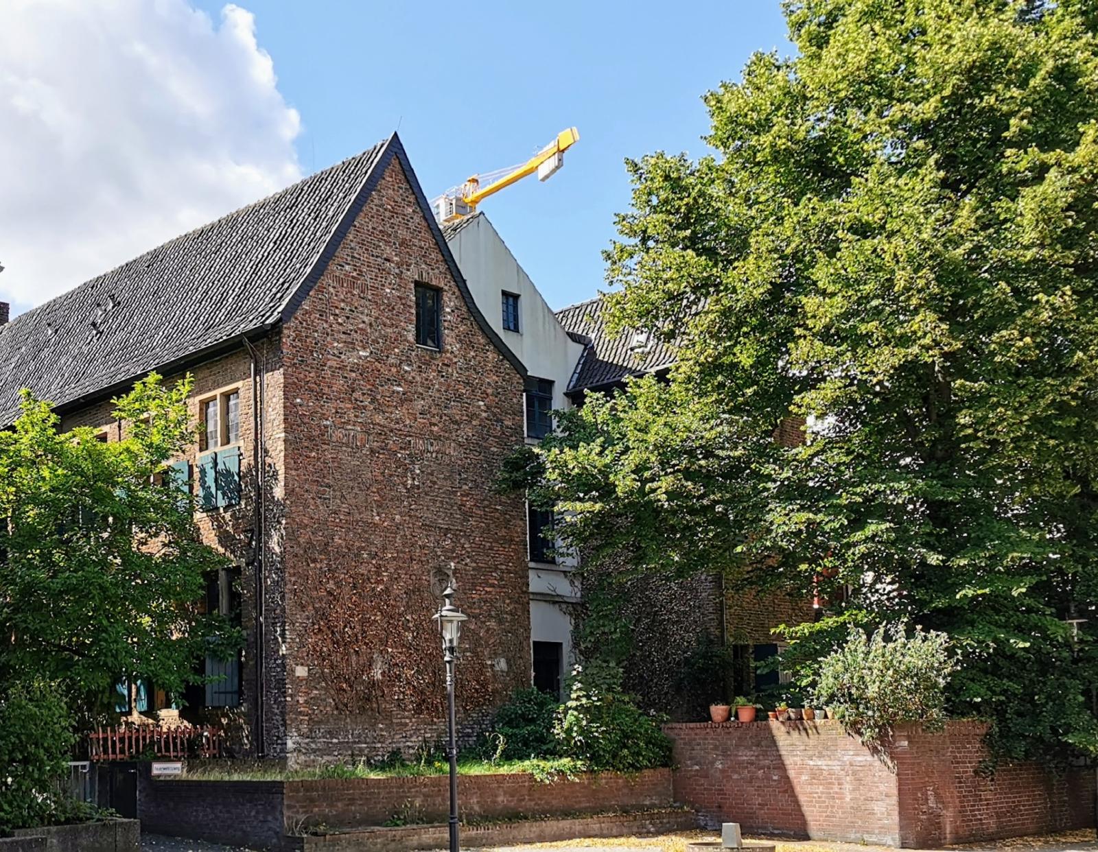Dreigiebelhaus Rückseite von Norden