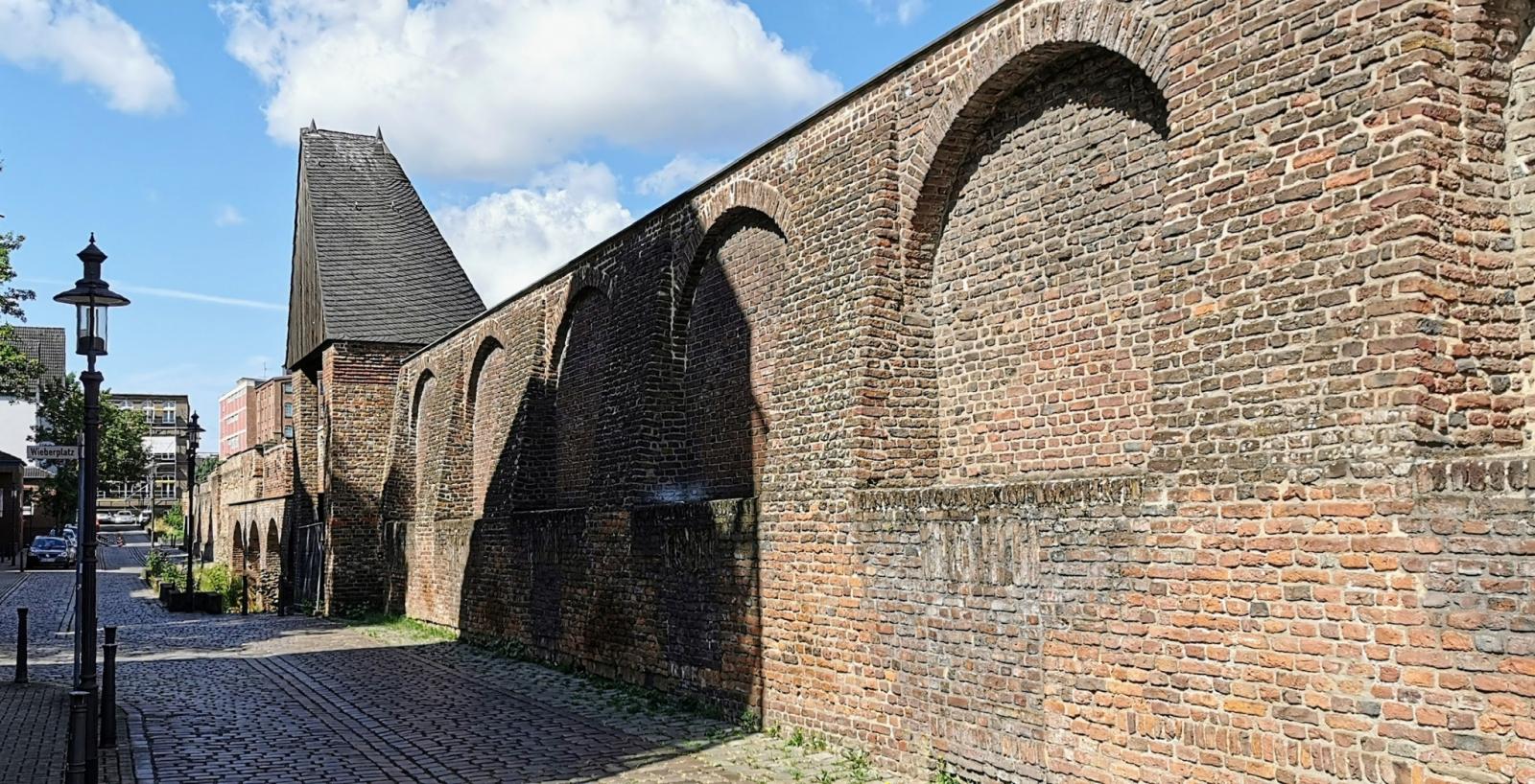 Stadtmauer Duisburg am Alten Wehrgang, Innenseite