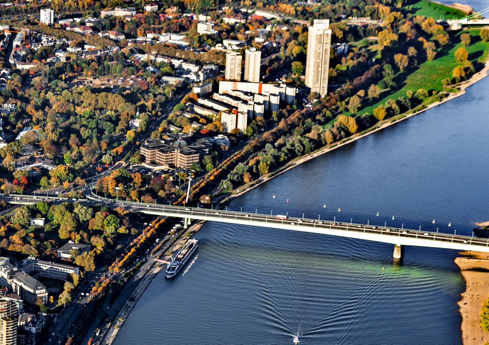 Zoobrücke Köln von oben