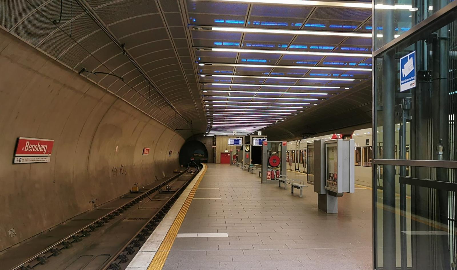 Bahnsteigebene