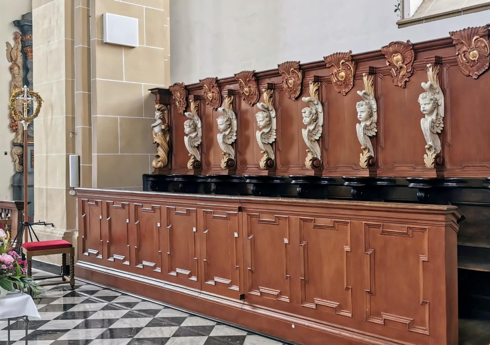 Chorgestühl in der Abteikirche