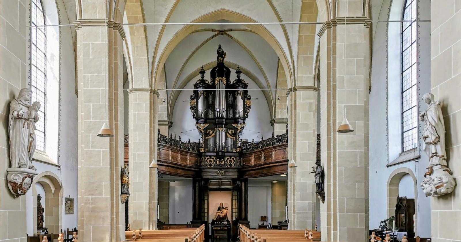 Innenansicht Abteikirche Kloster Kamp