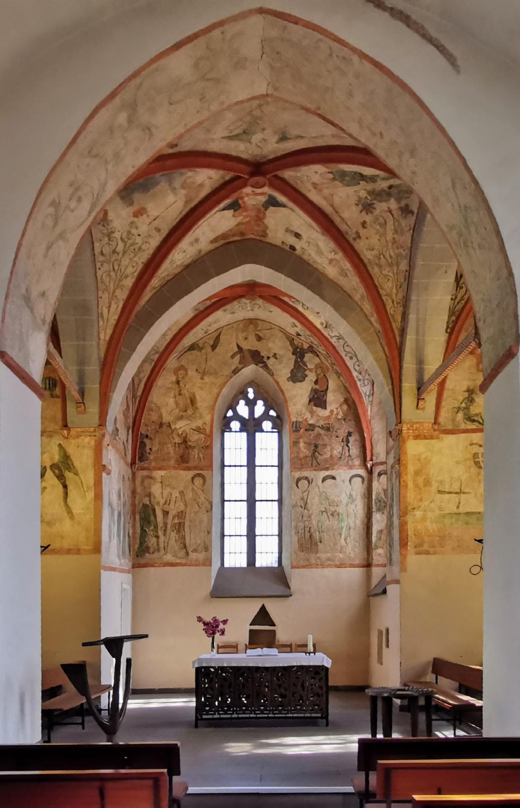Chor mit Altar