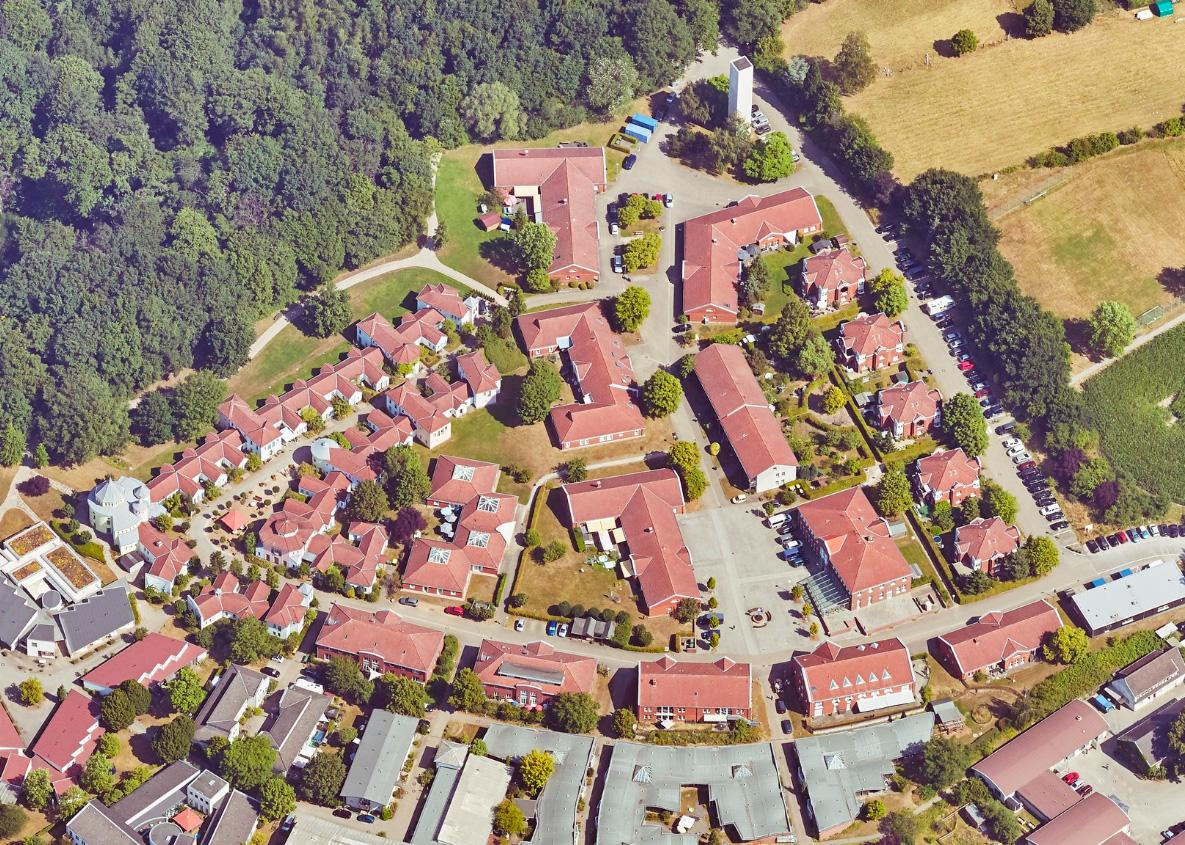 Schrägluftbild von Süden, Fliedner Dorf