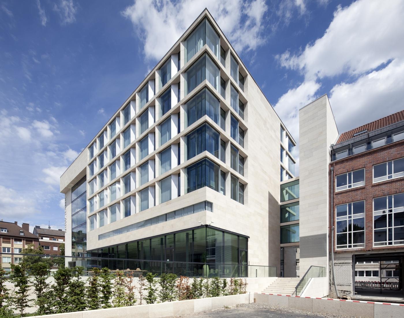 Blick auf den Neubau