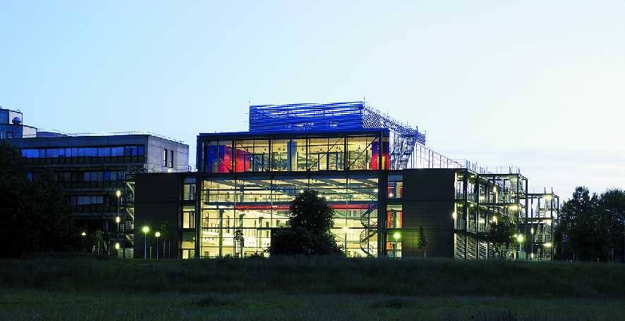 Außenansicht Werkzeugmaschinenlabor der RWTH Aachen
