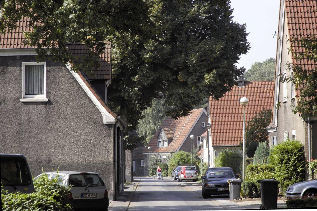 Blick in den Krummen Weg in der Gartenstadtsiedlung Hassel 