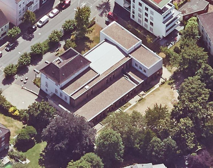 Schrägluftbild von Norden, Umbau ev. Gemeindehaus mit Kindergarten