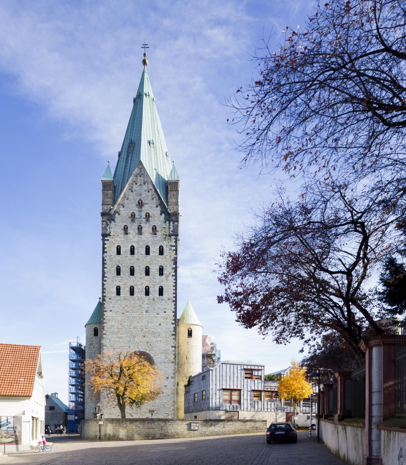Blick auf den Westturm