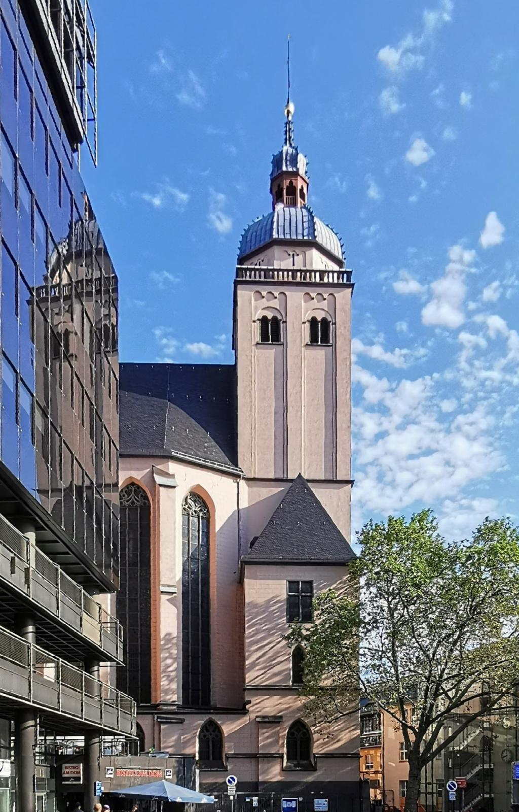 St. Mariä Himmelfahrt, Ostturm