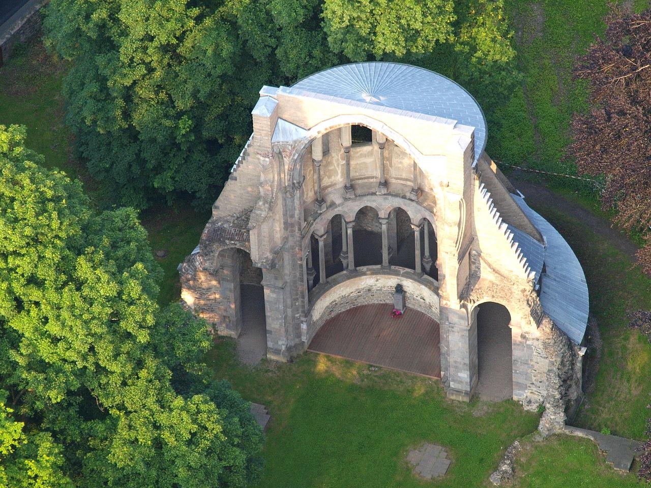 Luftbild Kirchenruine Heisterbach