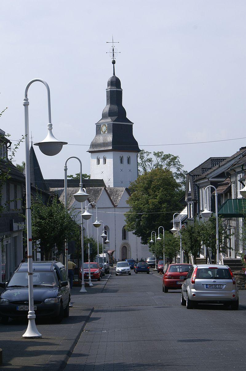 Blick auf den Kirchturm