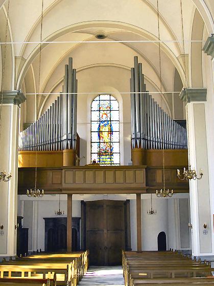 Alte Wallfahrtskirche Mariä Heimsuchung in Werl, Blick auf die Orgel