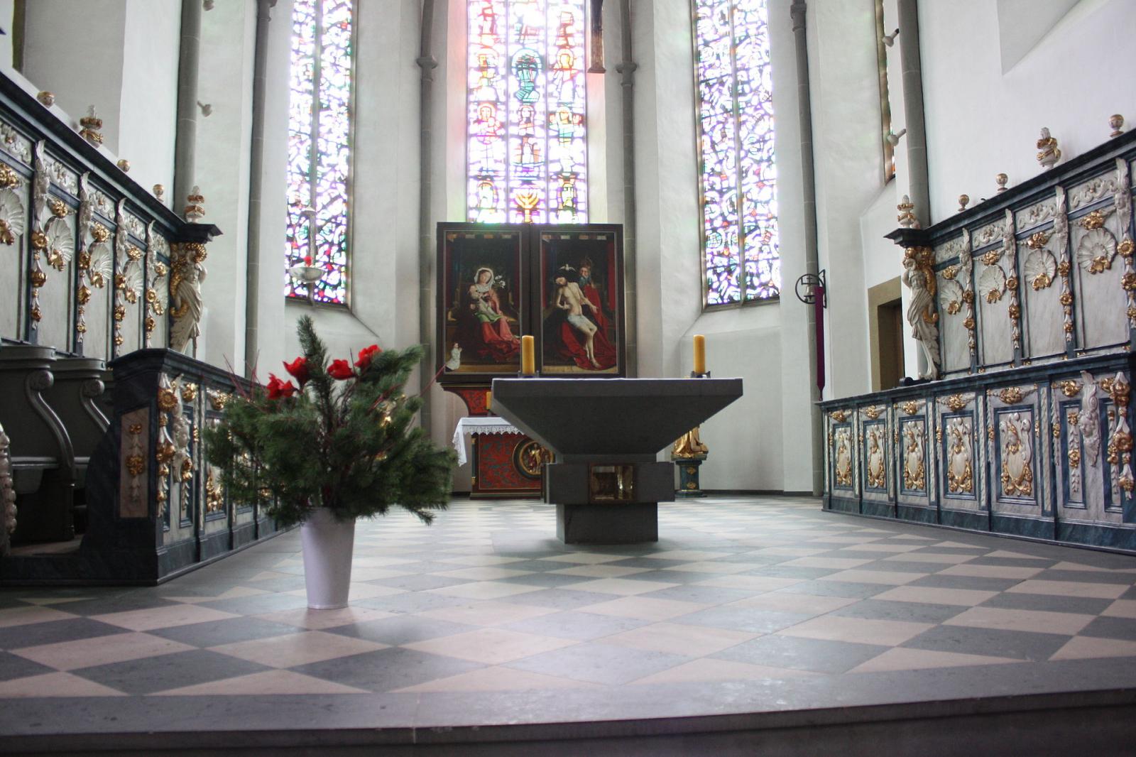 Innenansicht, Blick in den Chor