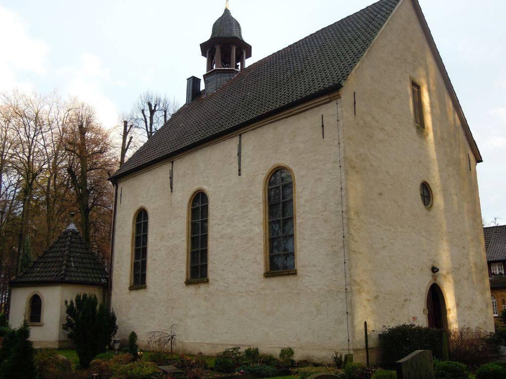 Außenansicht St. Johannes Evangelist 