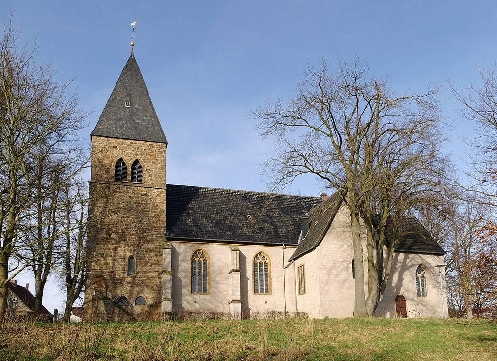 Ehem. Klosterkirche Stift Quernheim von Norden