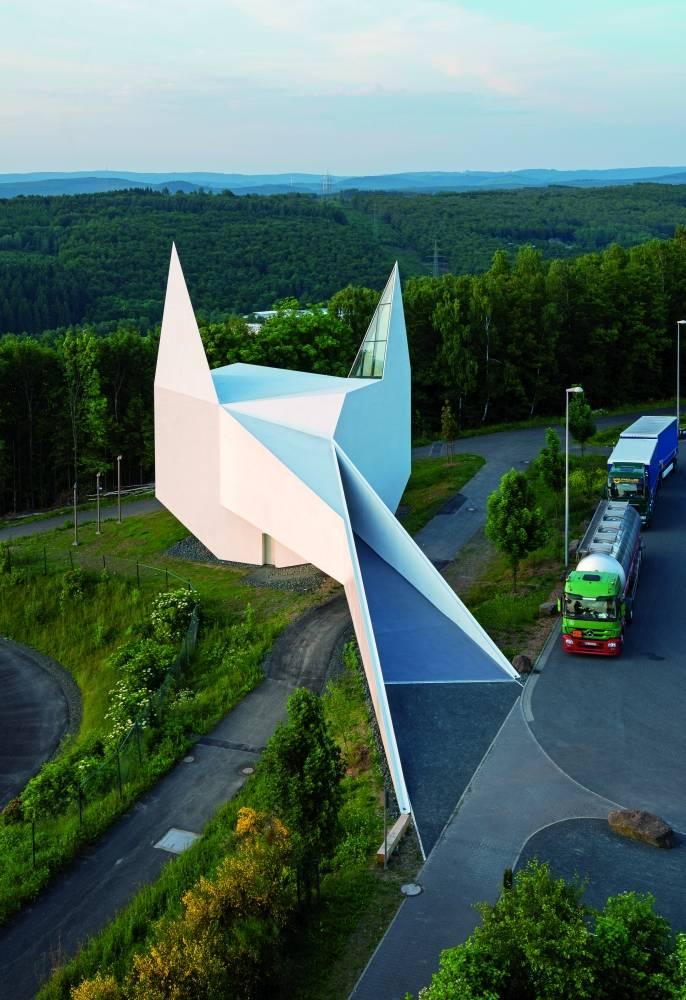 Luftbild der Autobahnkirche
