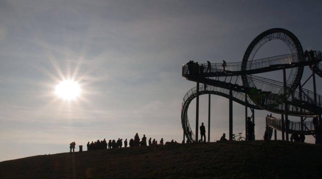 Tiger and Turtle bei Gegenlicht