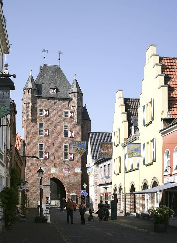 Stadtseitige Ansicht Haupttor