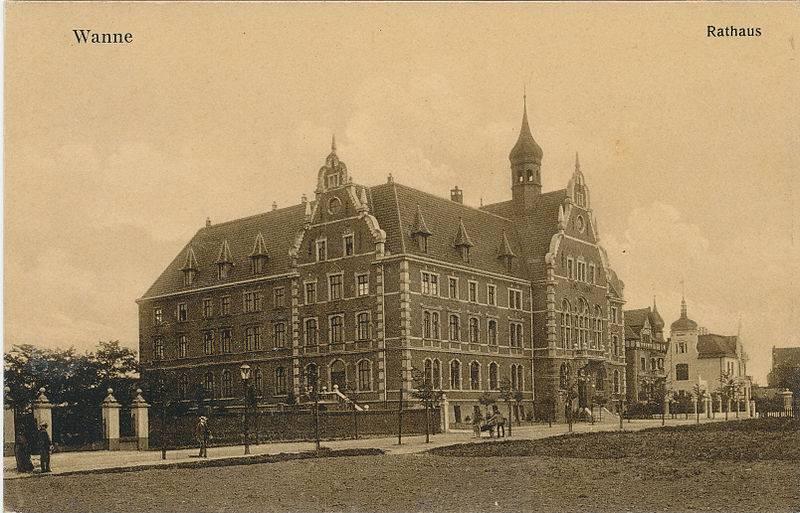 Postkarte von 1910 mit Rathaus Herne-Wanne