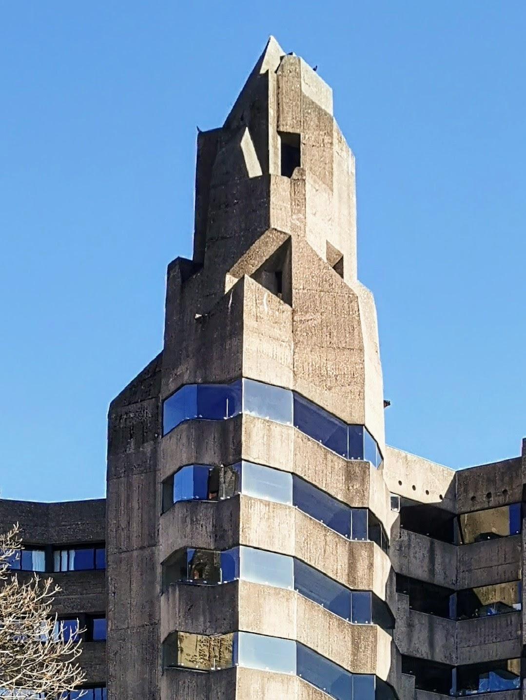 Turm des Rathauses Bensberg