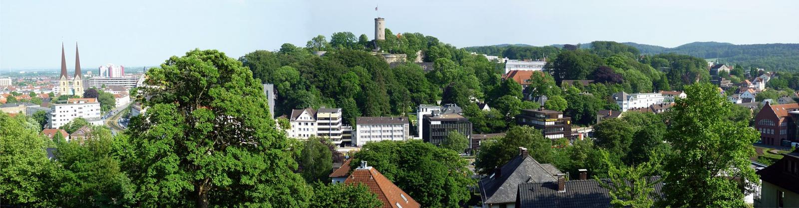 Panorama vom Johannisberg zur Sparrenburg