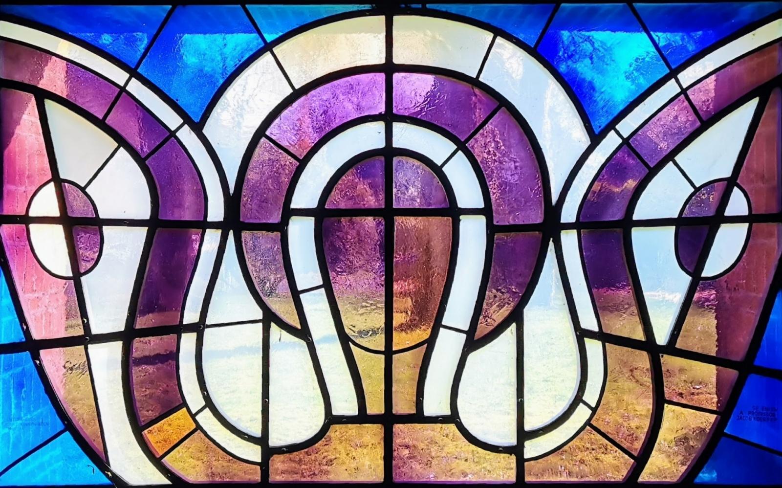 Fenster in der Seitenkapelle
