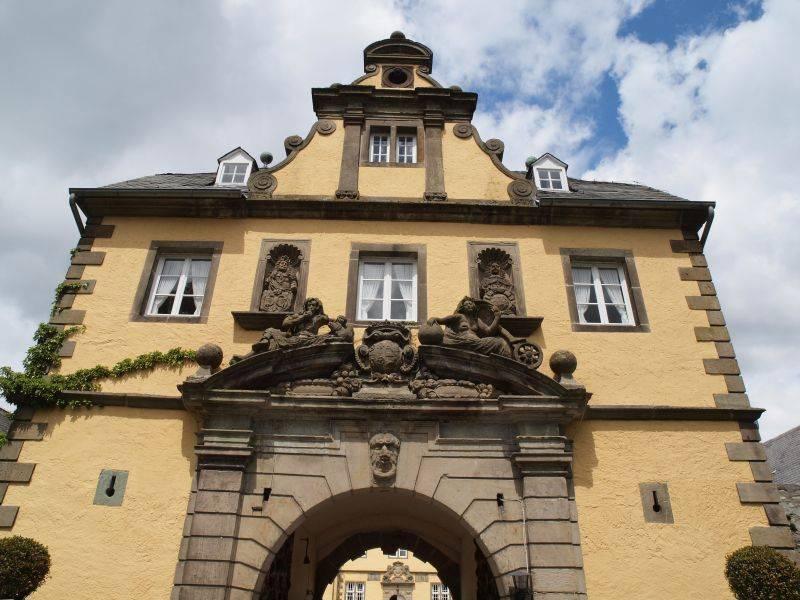 Außenportal Torhaus 