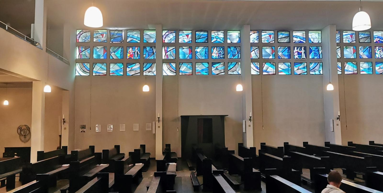 St. Petrus Canisius, Kircheninnenraum