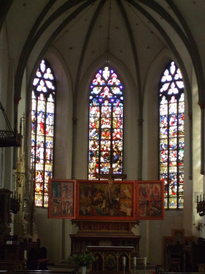 Innenansicht mit Blick zum Chor