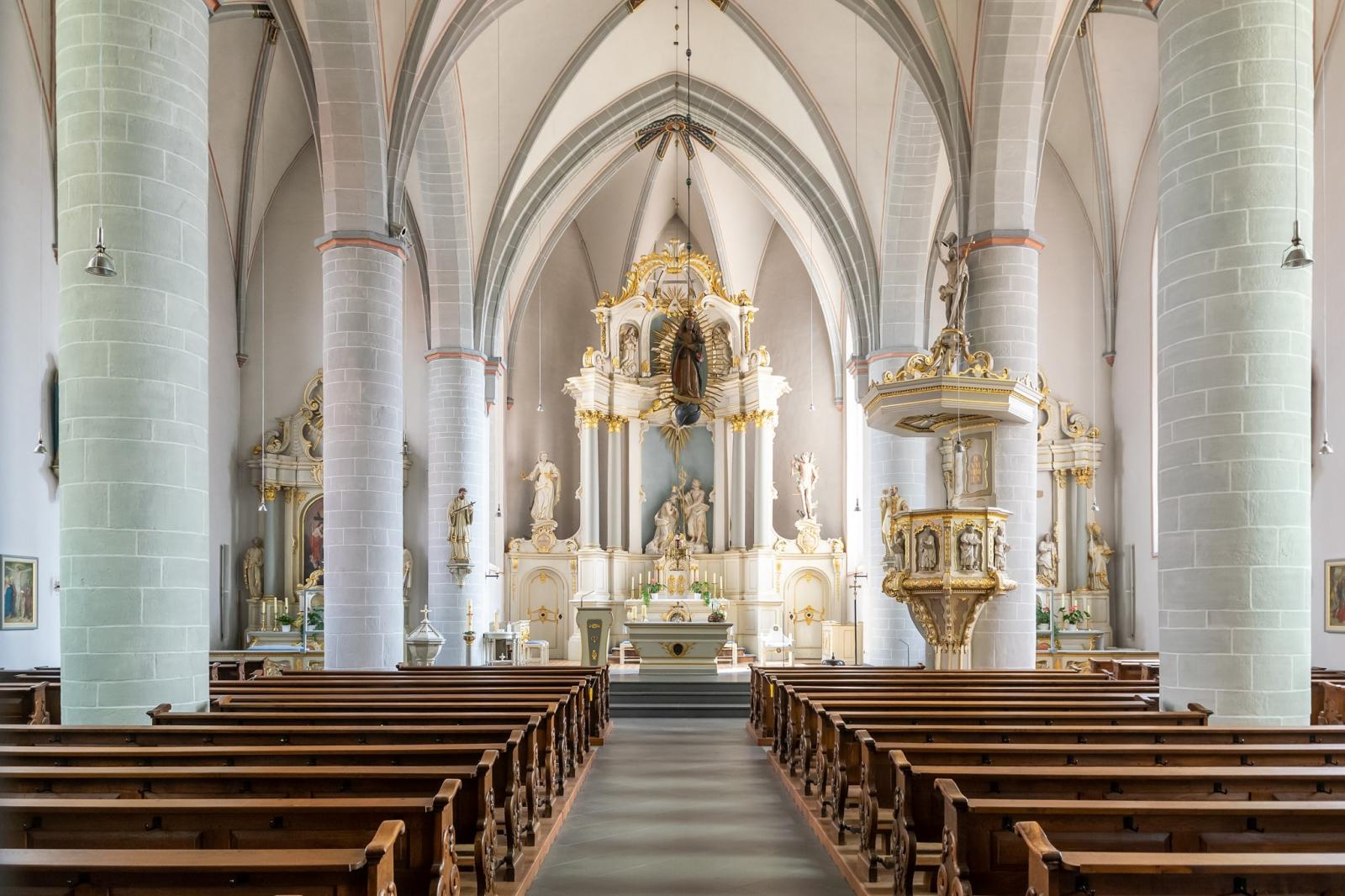 Innenraum, Blick nach Osten