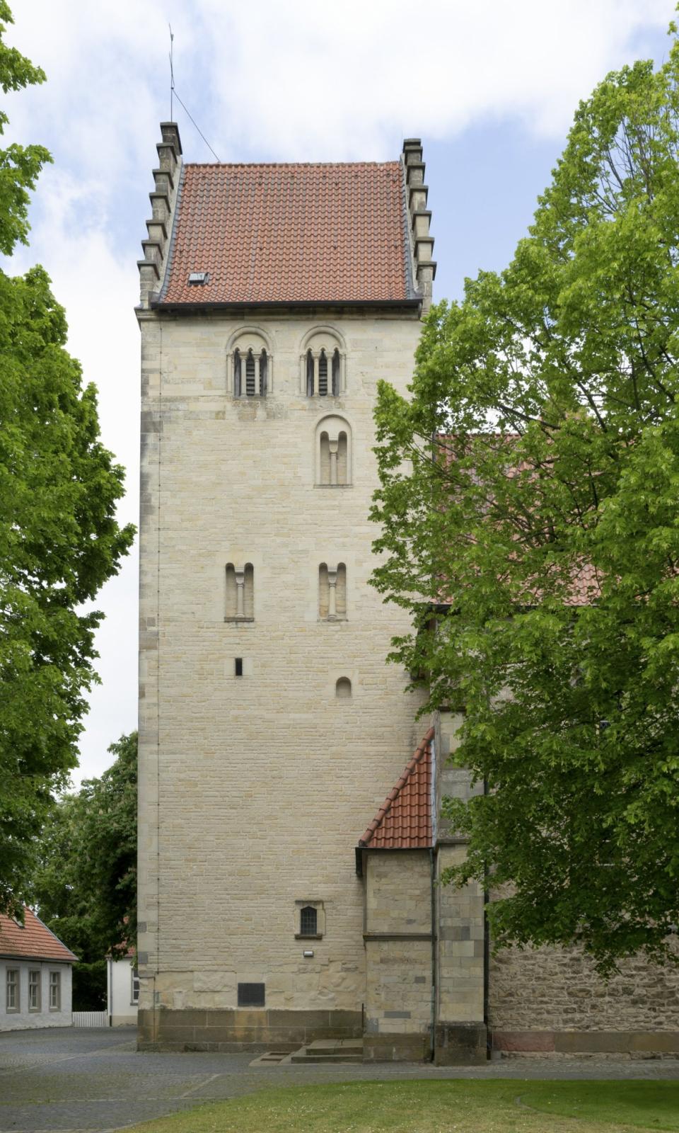 Seitenansicht Kirchturm