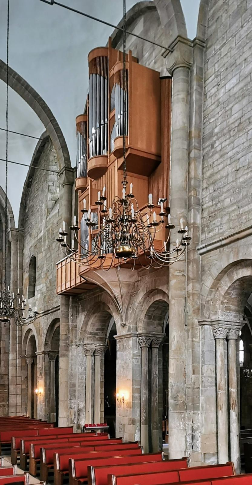 Schwalbennest-Orgel in der Marienkirche Dortmund