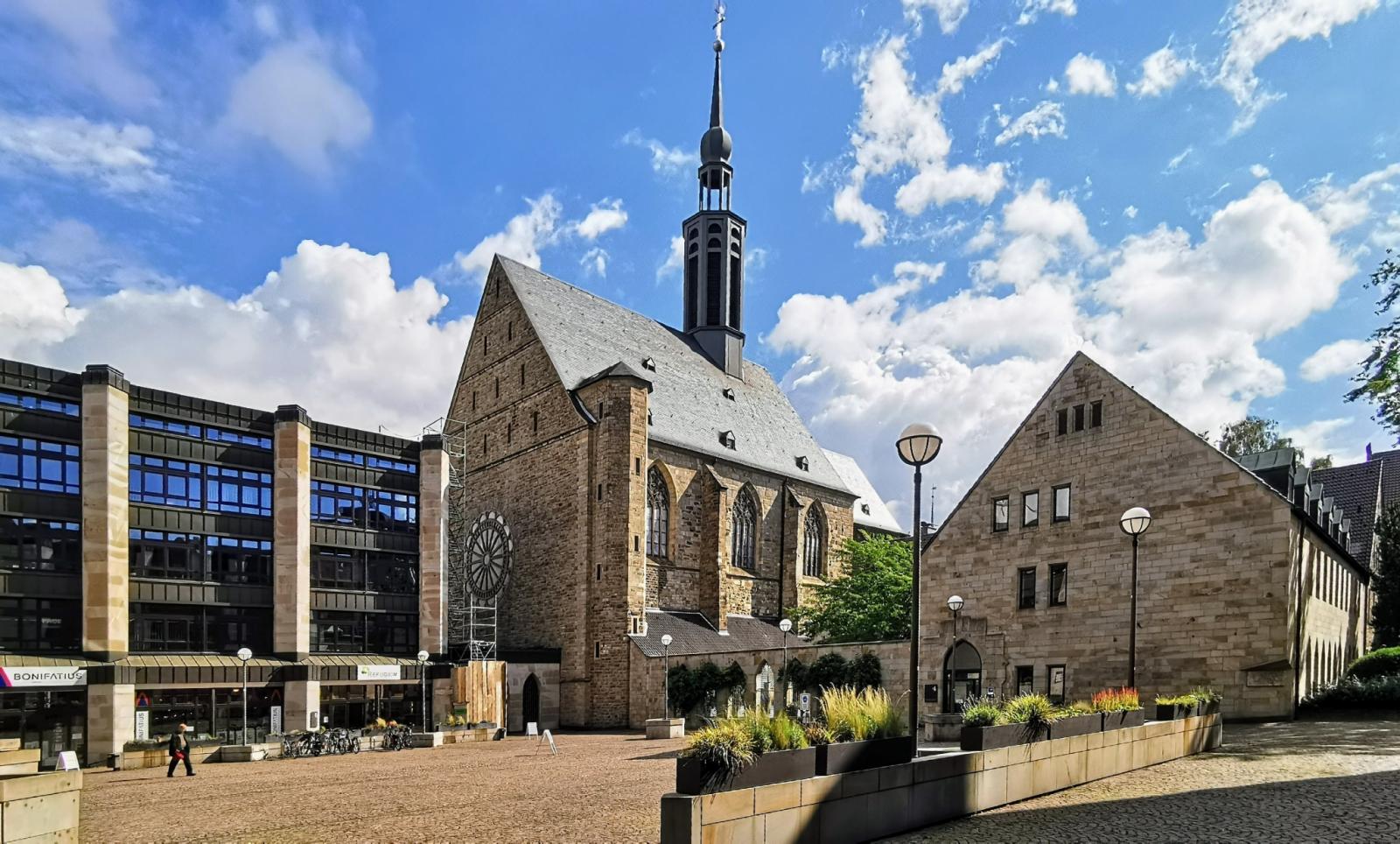 Propsteihof mit Propsteikirche St. Johannes