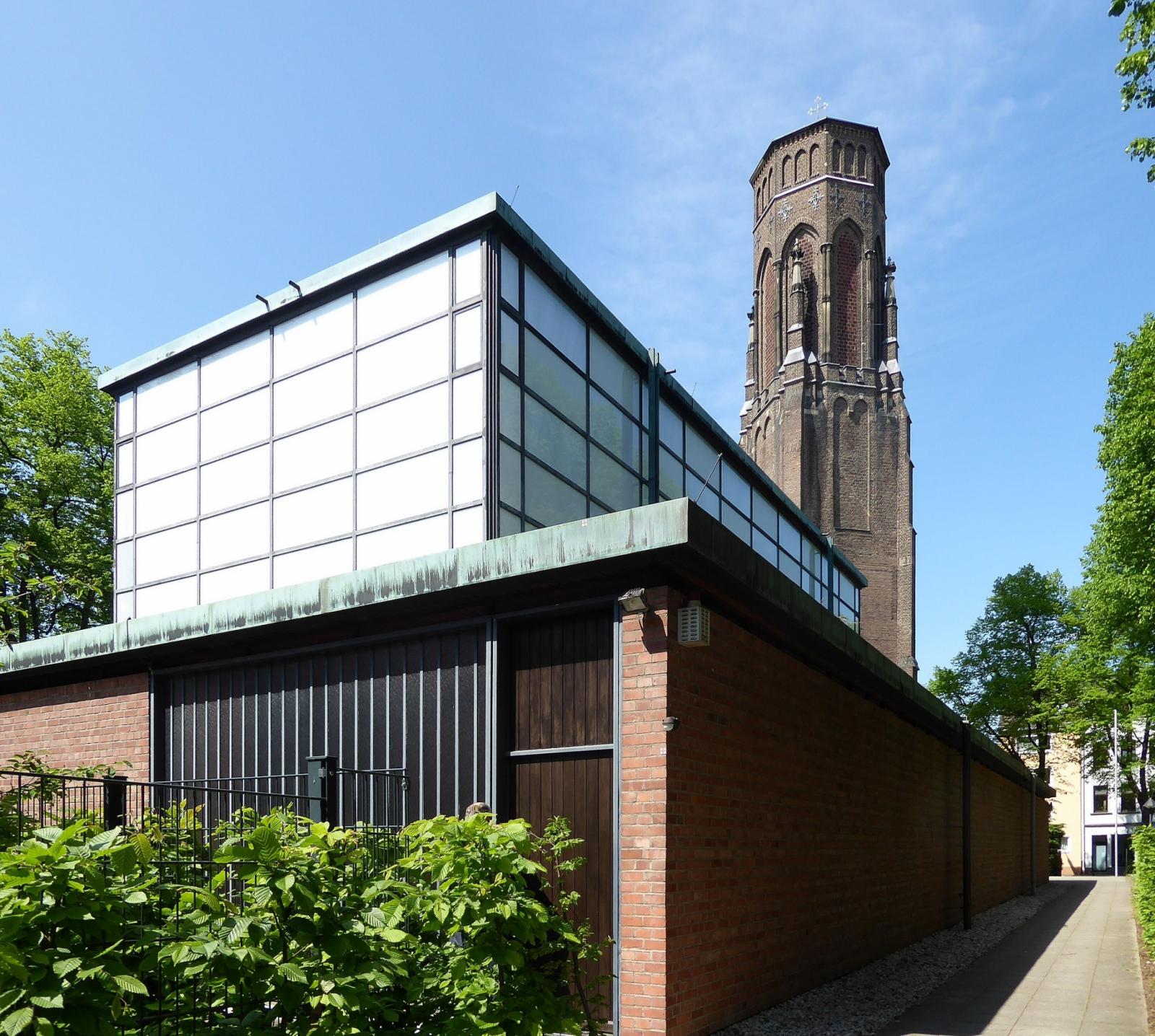 St.-Stephanus-Kirche mit Campanile