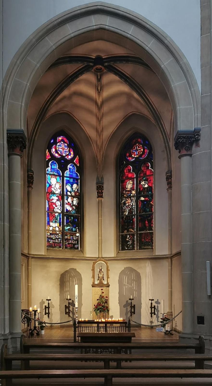 Nördliche Chor-Seitenkapelle mit Gnadenbild