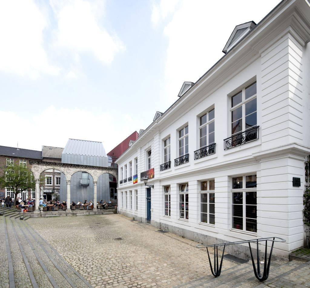 Quirinusbad und Römerarkaden