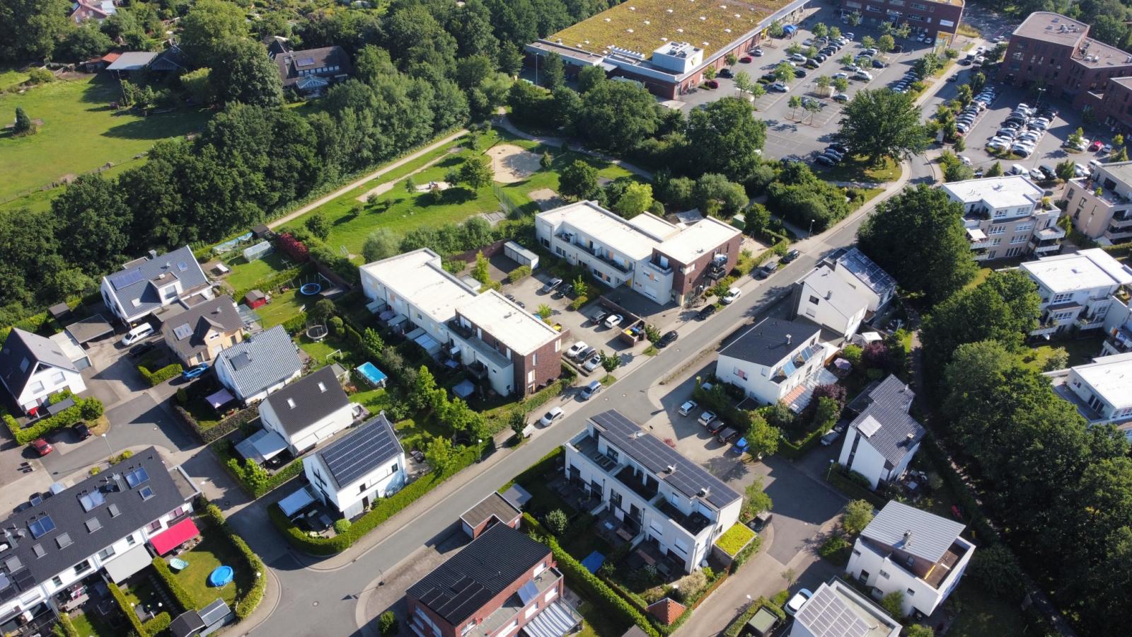 Luftbild des Gebäudeensembles