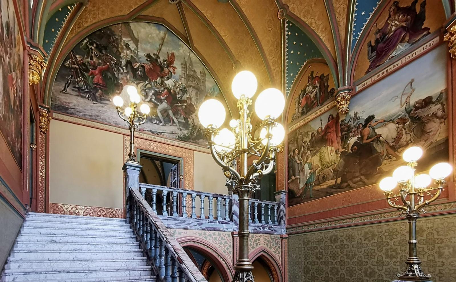 Treppenhaus in der Drachenburg