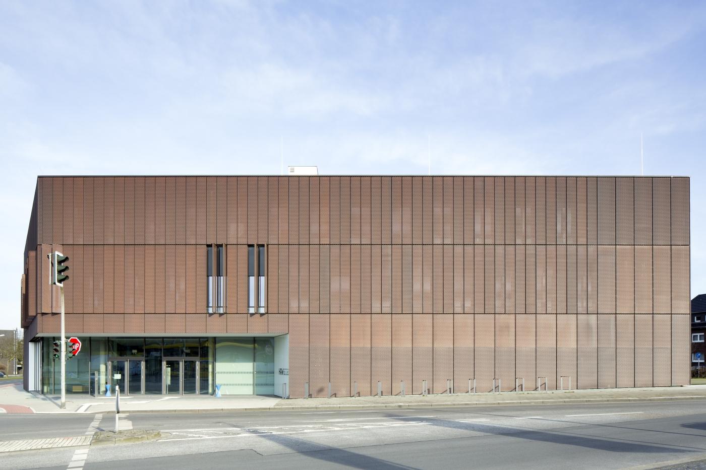 Gebäude auf dem neuen Campus der Hochschule Ruhr West in Bottrop
