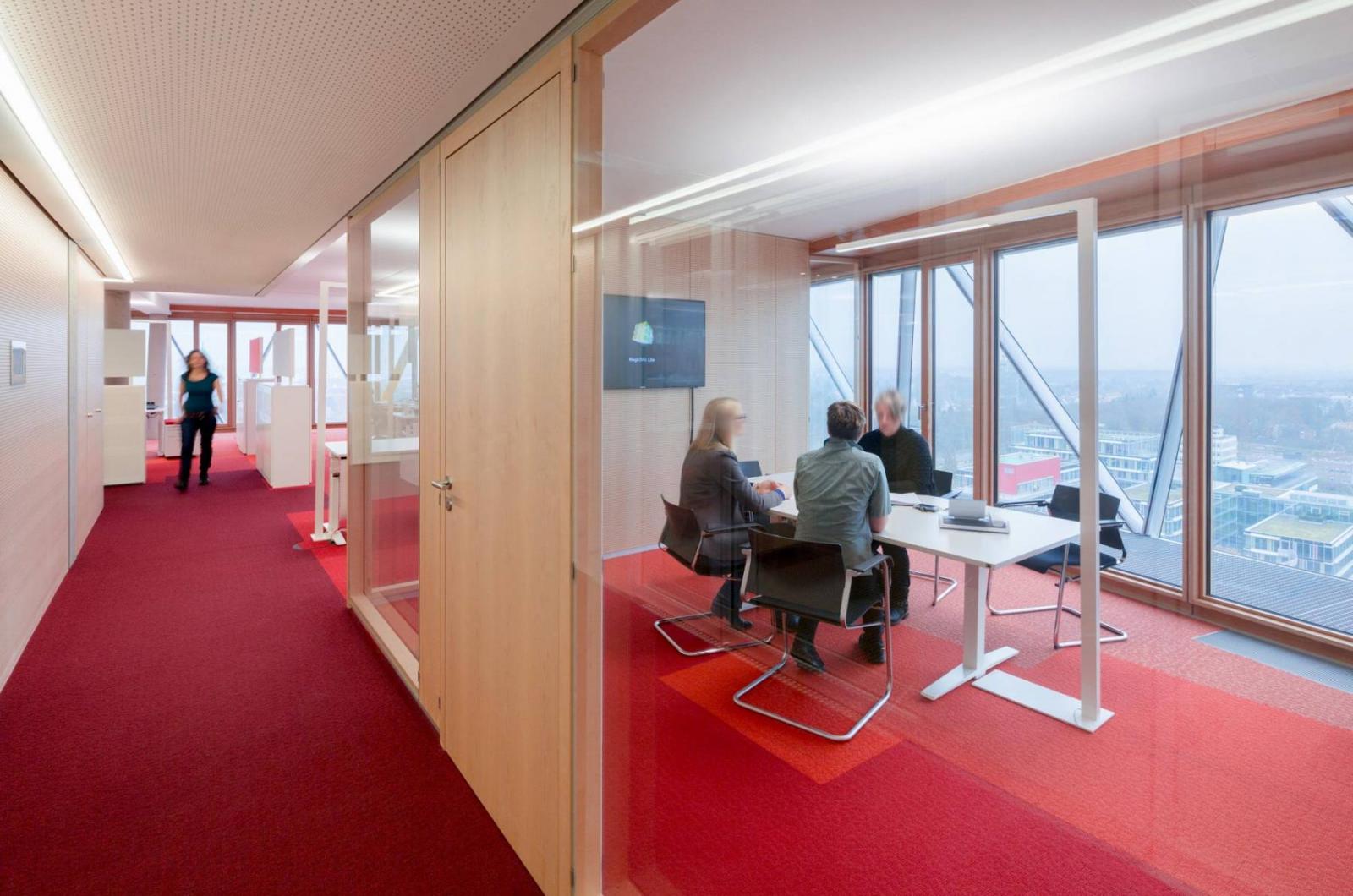 Blick in einen der transparent gestalteten Besprechungsräume