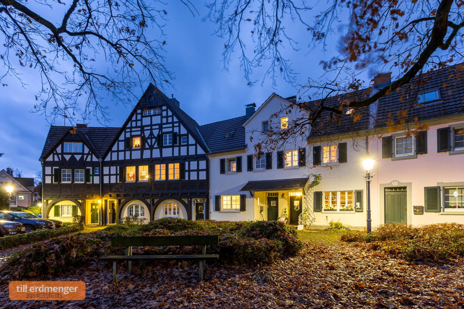 Am Rondell an der alten Eiche