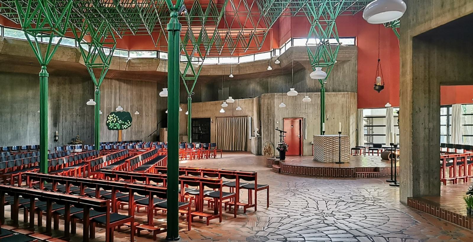 Innenansicht Heilig Geist Kirche Erkrath