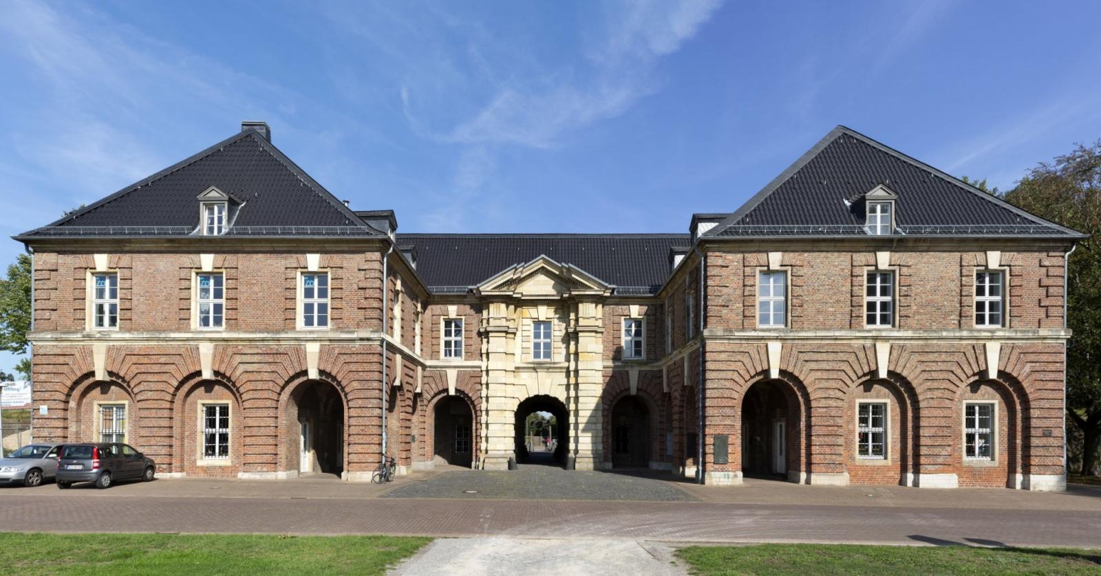 Gesamtansicht Hauptgebäude der Zitadelle Wesel