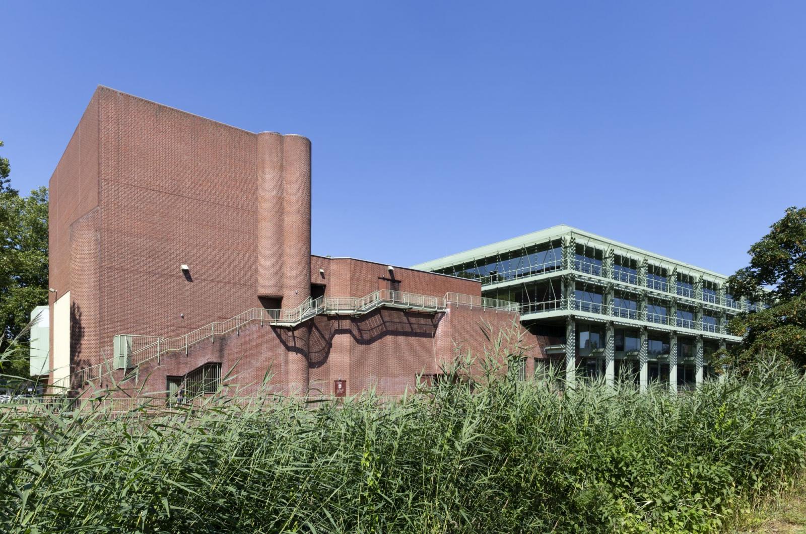 Blick von Osten auf das Neue Rathaus Bocholt