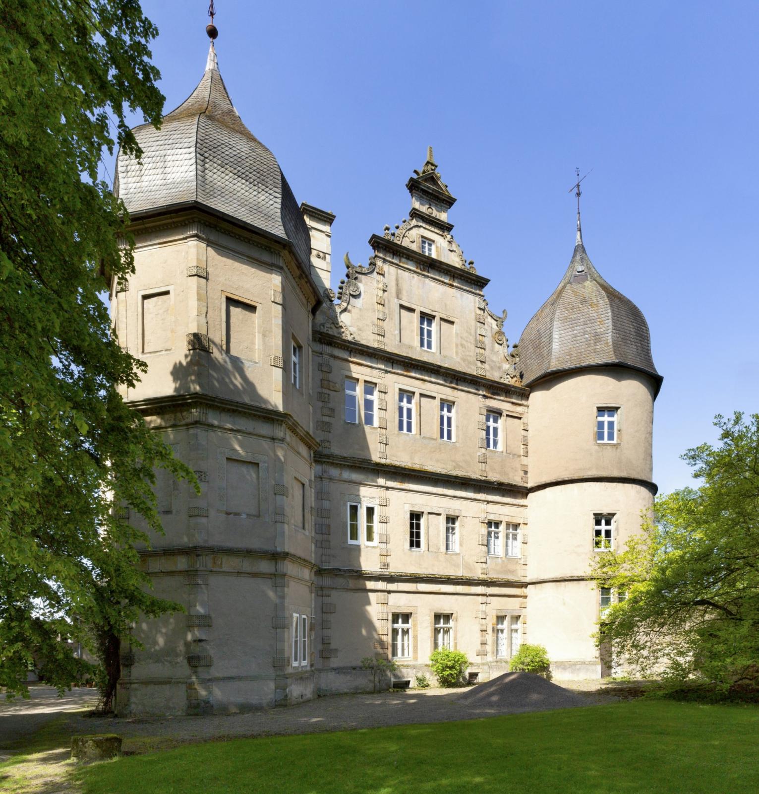 Schloss Barntrup, auch Kerssenbrocksches Schloss genannt, Ostseite